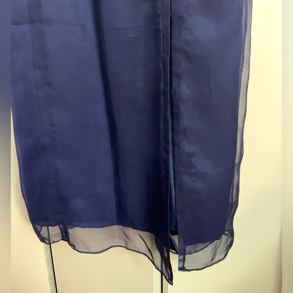 Locally designed blue dress - Picture 4 of 4